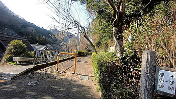 gx011632.mp4_snapshot_00.12_thumb.jpg