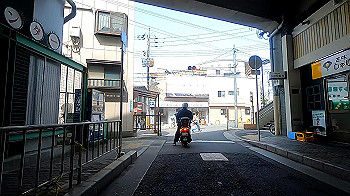gx011703.mp4_snapshot_00.24_thumb.jpg