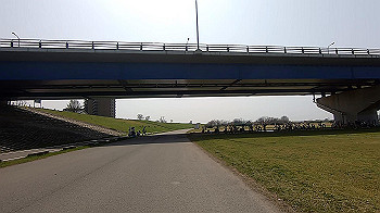gx011711.mp4_snapshot_02.53_thumb.jpg