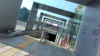 gx011723.mp4_snapshot_00.01_thumb.jpg