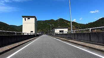 gx011765.mp4_snapshot_05.39_thumb.jpg