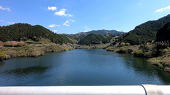 gx011765.mp4_snapshot_05.57_thumb.jpg
