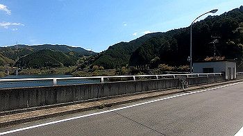 gx011766.mp4_snapshot_01.09_thumb.jpg