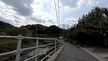 gx011780.mp4_snapshot_00.23_thumb.jpg