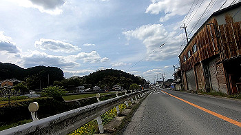gx011780.mp4_snapshot_02.44_thumb.jpg