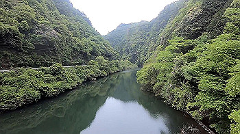 gx011802_x264.mp4_snapshot_18.13_thumb.jpg