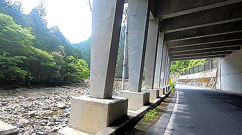 gx011807_x264.mp4_snapshot_02.39_thumb.jpg