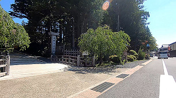 gx011922.mp4_snapshot_01.49_thumb.jpg