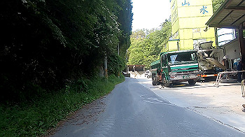 gx011939.mp4_snapshot_02.52_thumb.jpg