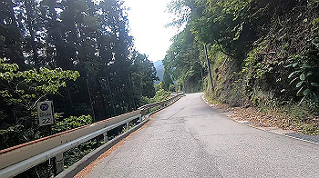 gx011941.mp4_snapshot_02.54_thumb.jpg