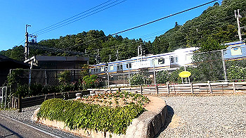 gx011960.mp4_snapshot_02.09_thumb.jpg