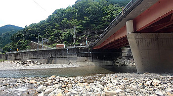 gx011991.mp4_snapshot_00.00_thumb.jpg