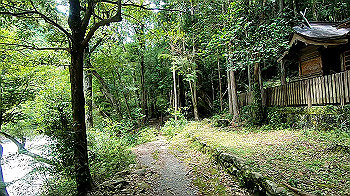 gx011991.mp4_snapshot_01.43_thumb.jpg