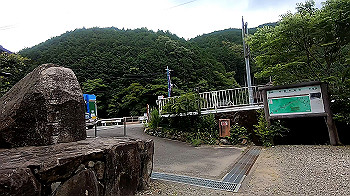 gx011992.mp4_snapshot_00.16_thumb.jpg