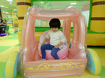 dsc_4229_thumb.jpg