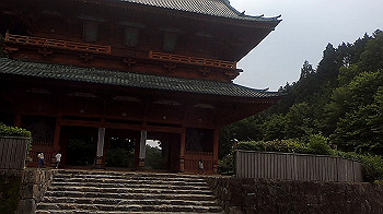 gx012032.mp4_snapshot_00.58_thumb.jpg