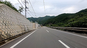gx012046.mp4_snapshot_00.01_thumb.jpg