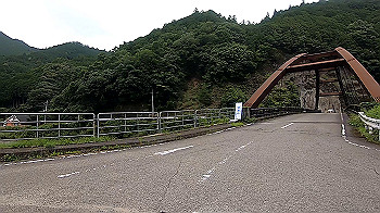 gx012046.mp4_snapshot_01.04_thumb.jpg