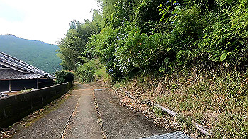 gx012047.mp4_snapshot_01.35_thumb.jpg