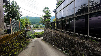 gx012047.mp4_snapshot_02.59_thumb.jpg