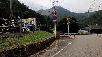 gx012052.mp4_snapshot_02.49_thumb.jpg