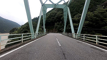 gx012054.mp4_snapshot_04.08_thumb.jpg