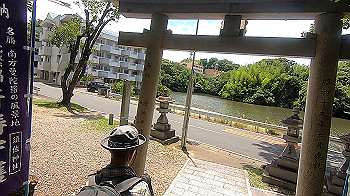 gx012080.mp4_snapshot_00.58_thumb.jpg