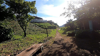 gx012095.mp4_snapshot_03.28_thumb.jpg