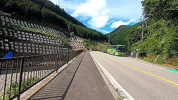 gx012102.mp4_snapshot_00.59_thumb.jpg