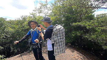 gx012121.mp4_snapshot_01.30_thumb.jpg