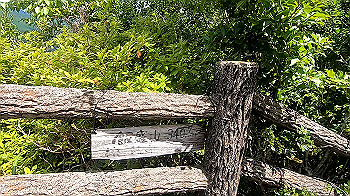 gx012121.mp4_snapshot_01.51_thumb.jpg