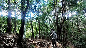 gx012128.mp4_snapshot_02.23_thumb.jpg