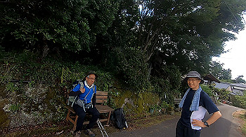 gx012132.mp4_snapshot_02.44_thumb.jpg