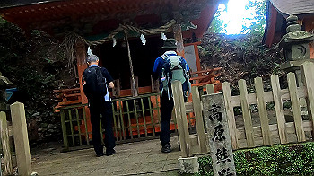 gx012134.mp4_snapshot_00.46_thumb.jpg