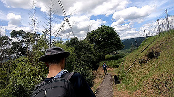 gx012139.mp4_snapshot_03.54_thumb.jpg