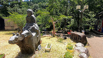 gx012227.mp4_snapshot_00.35_thumb.jpg