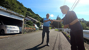gx012251.mp4_snapshot_00.57_thumb.jpg