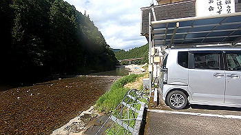 gx012284.mp4_snapshot_02.31_thumb.jpg