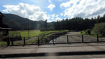 gx012290.mp4_snapshot_00.22_thumb.jpg
