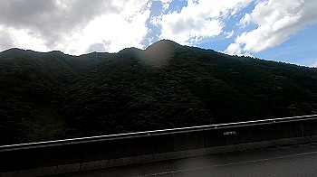 gx012292.mp4_snapshot_00.04_thumb.jpg