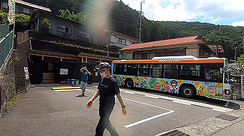 gx012294.mp4_snapshot_00.17_thumb.jpg