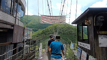 gx012295.mp4_snapshot_00.36_thumb.jpg