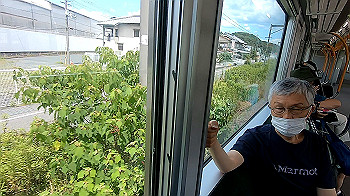 gx012300.mp4_snapshot_01.09_thumb.jpg