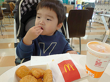 dsc_4677_thumb.jpg