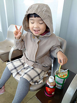 dsc_4876_thumb.jpg