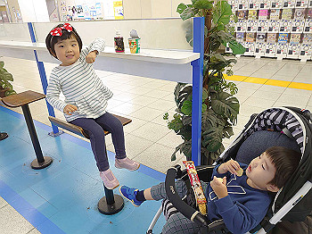 dsc_4956_thumb.jpg