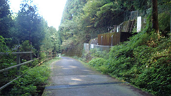 pa090517_thumb.jpg