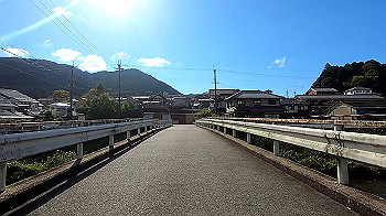 gx013706.mp4_snapshot_02.07_thumb.jpg