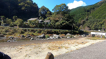 gx013721.mp4_snapshot_01.33_thumb.jpg