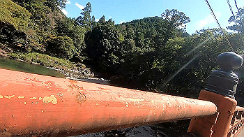 gx013722.mp4_snapshot_01.21_thumb.jpg